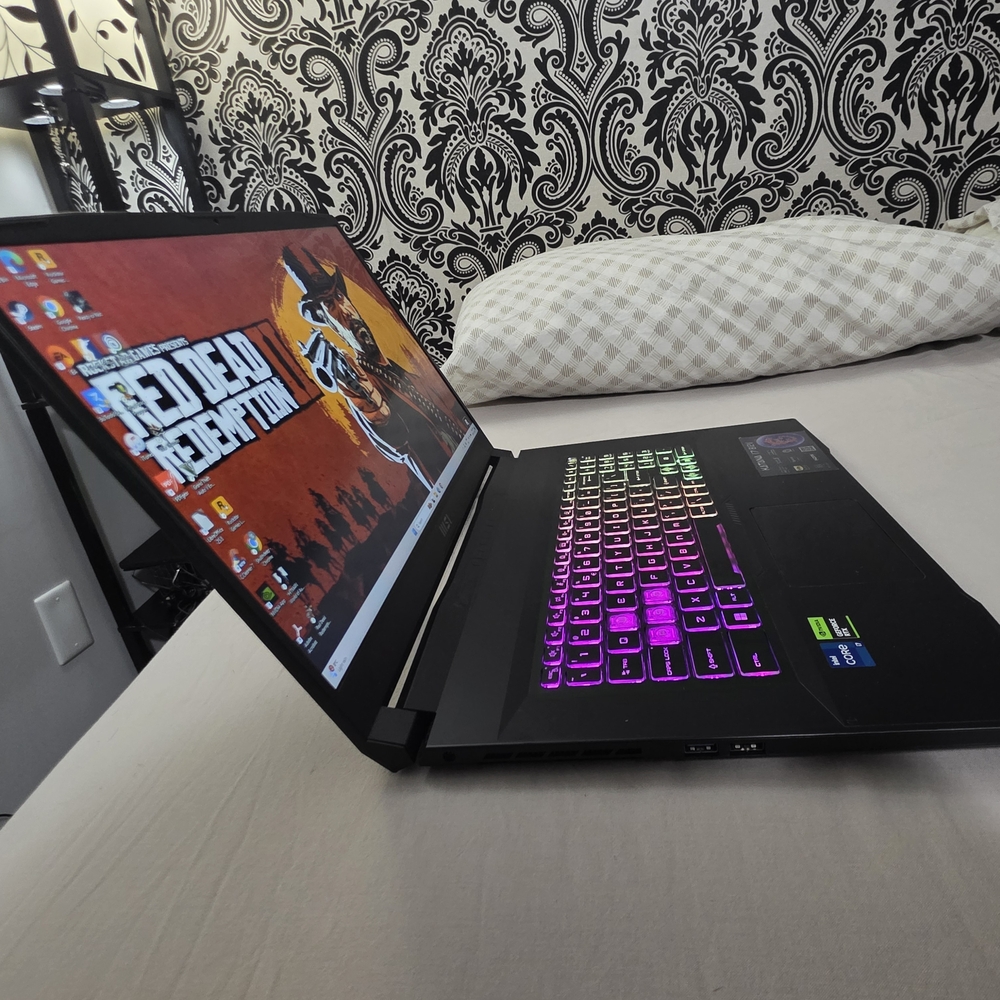 MSI Katana 17 Gaming Laptop – RTX 4070 – 32GB RAM – Like New Condition